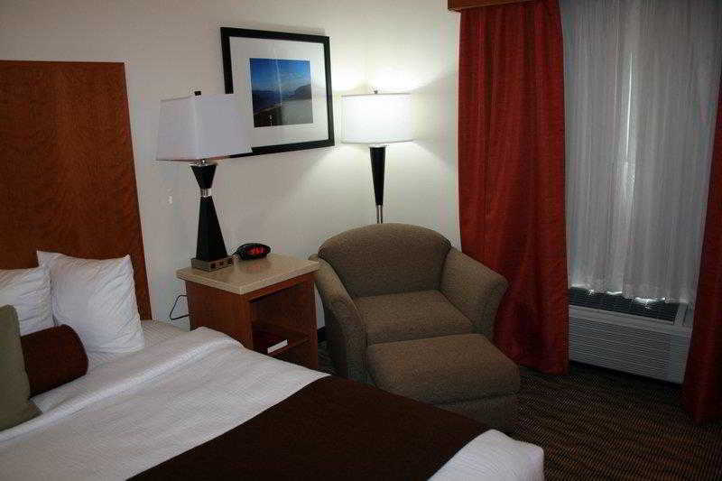 Best Western Plus Park Place Inn & Suites Chehalis Exterior foto