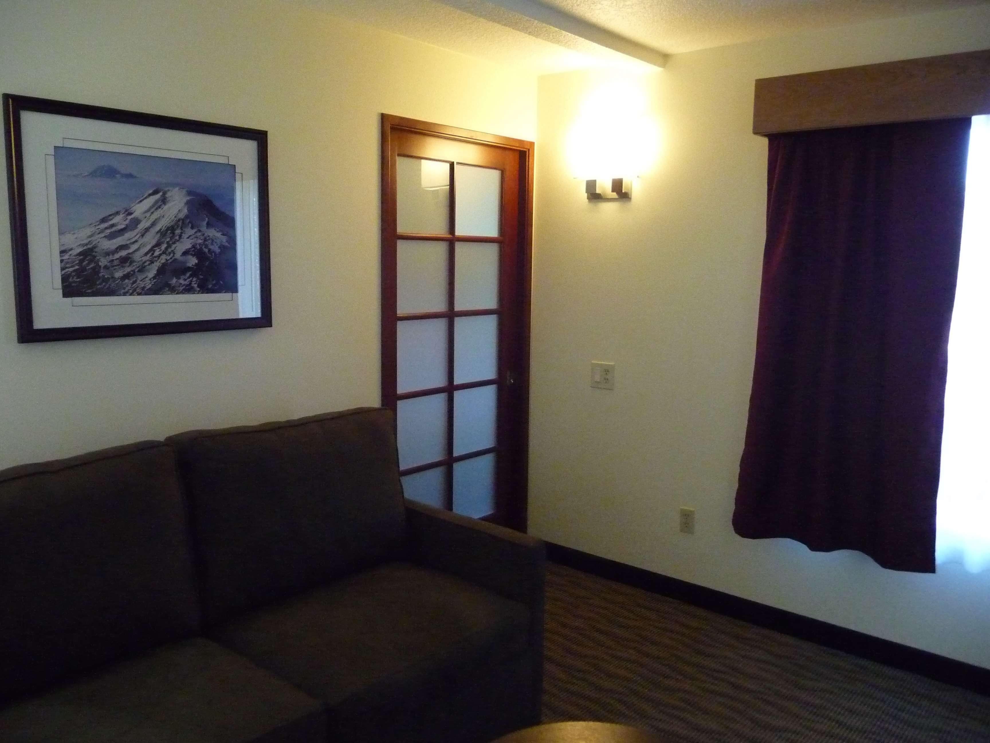 Best Western Plus Park Place Inn & Suites Chehalis Exterior foto