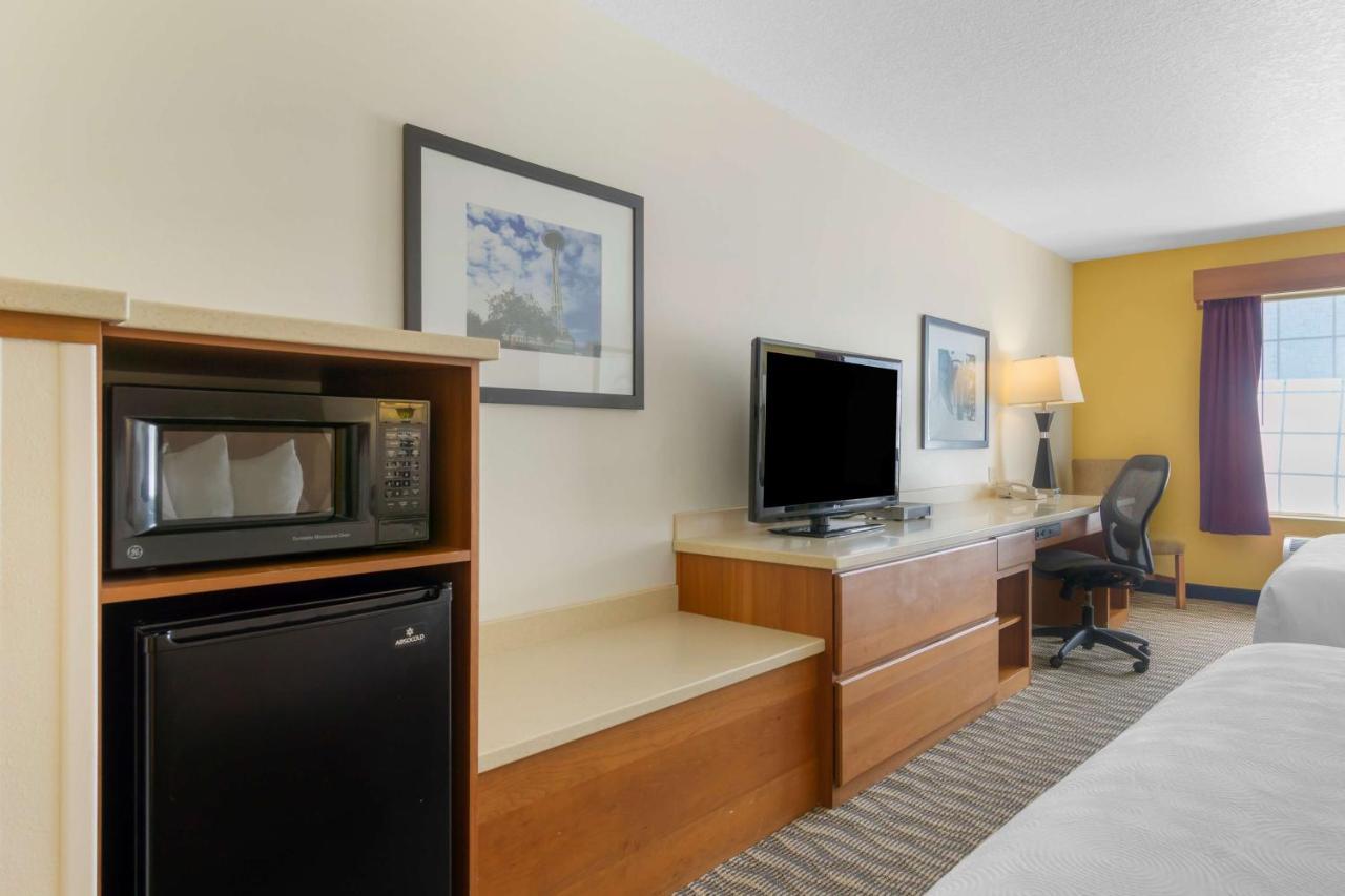Best Western Plus Park Place Inn & Suites Chehalis Exterior foto