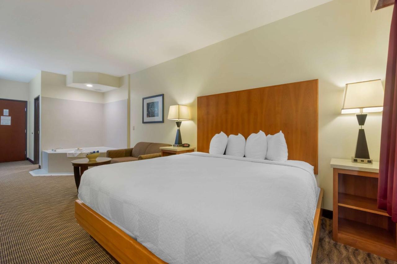 Best Western Plus Park Place Inn & Suites Chehalis Exterior foto