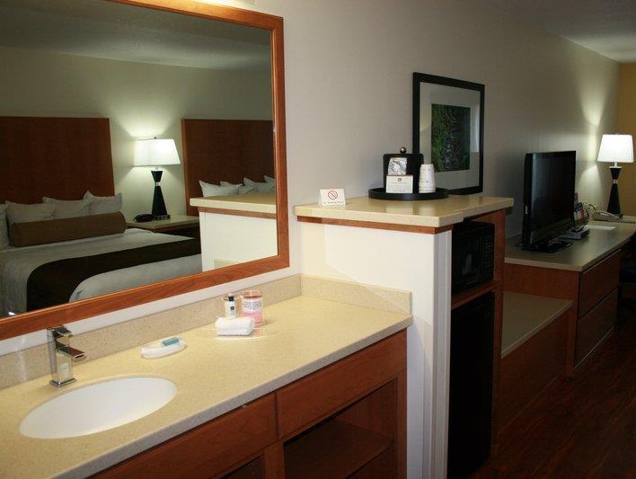 Best Western Plus Park Place Inn & Suites Chehalis Exterior foto